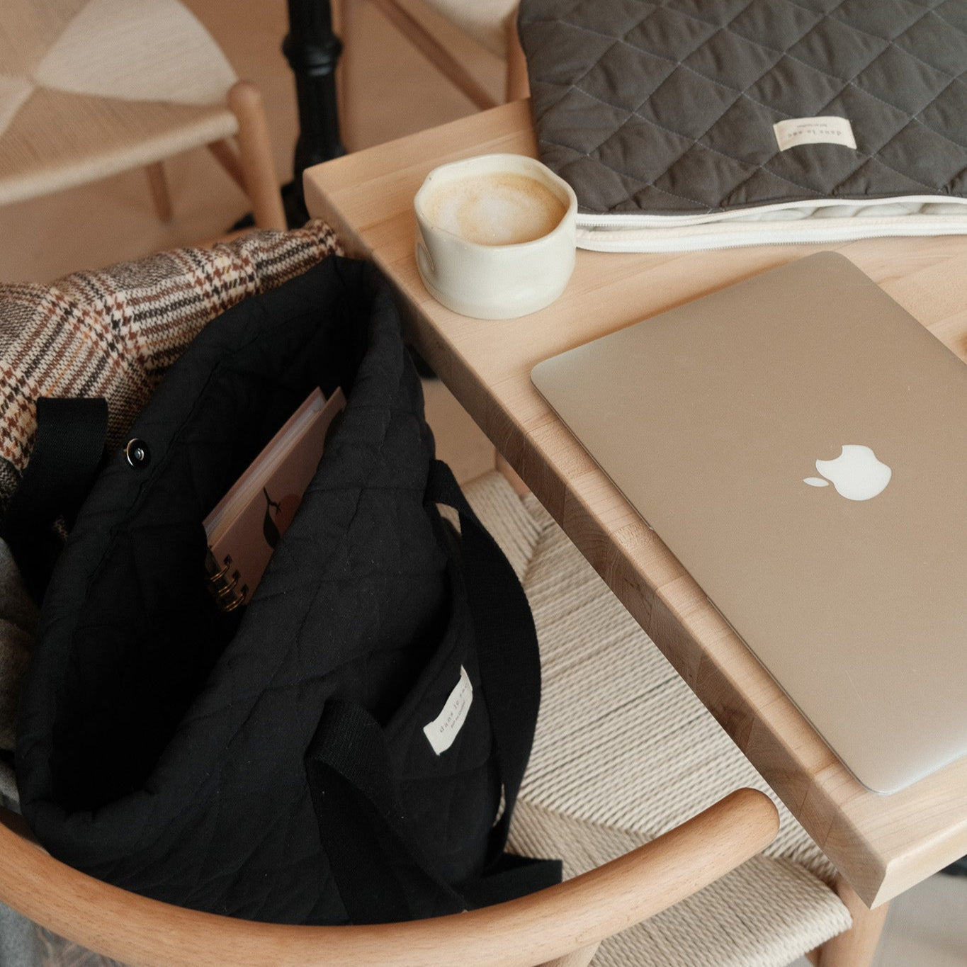 Fourre-tout matelassé pour le quotidien Dans Le Sac