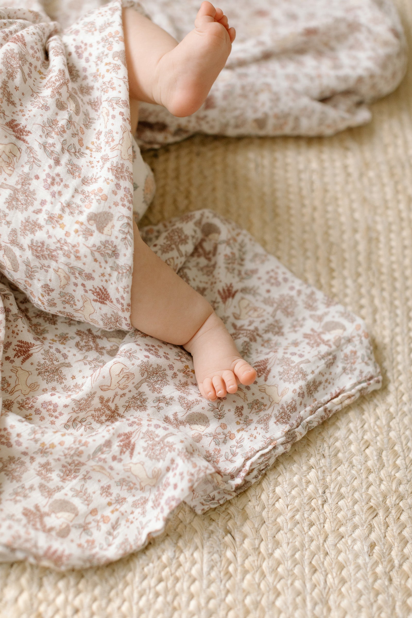 Muslin Swaddle - Hedgehog Forest