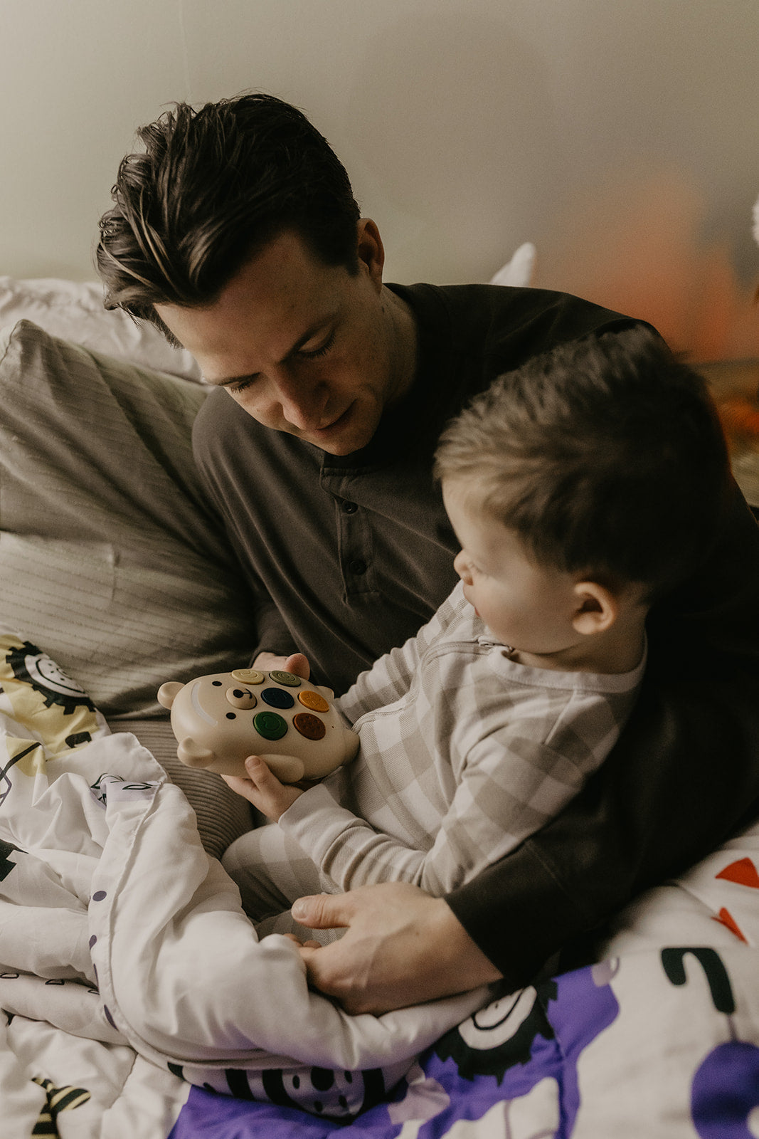 FeeliePod Screen-Free Soothing Toy for Children - FeeliePod
