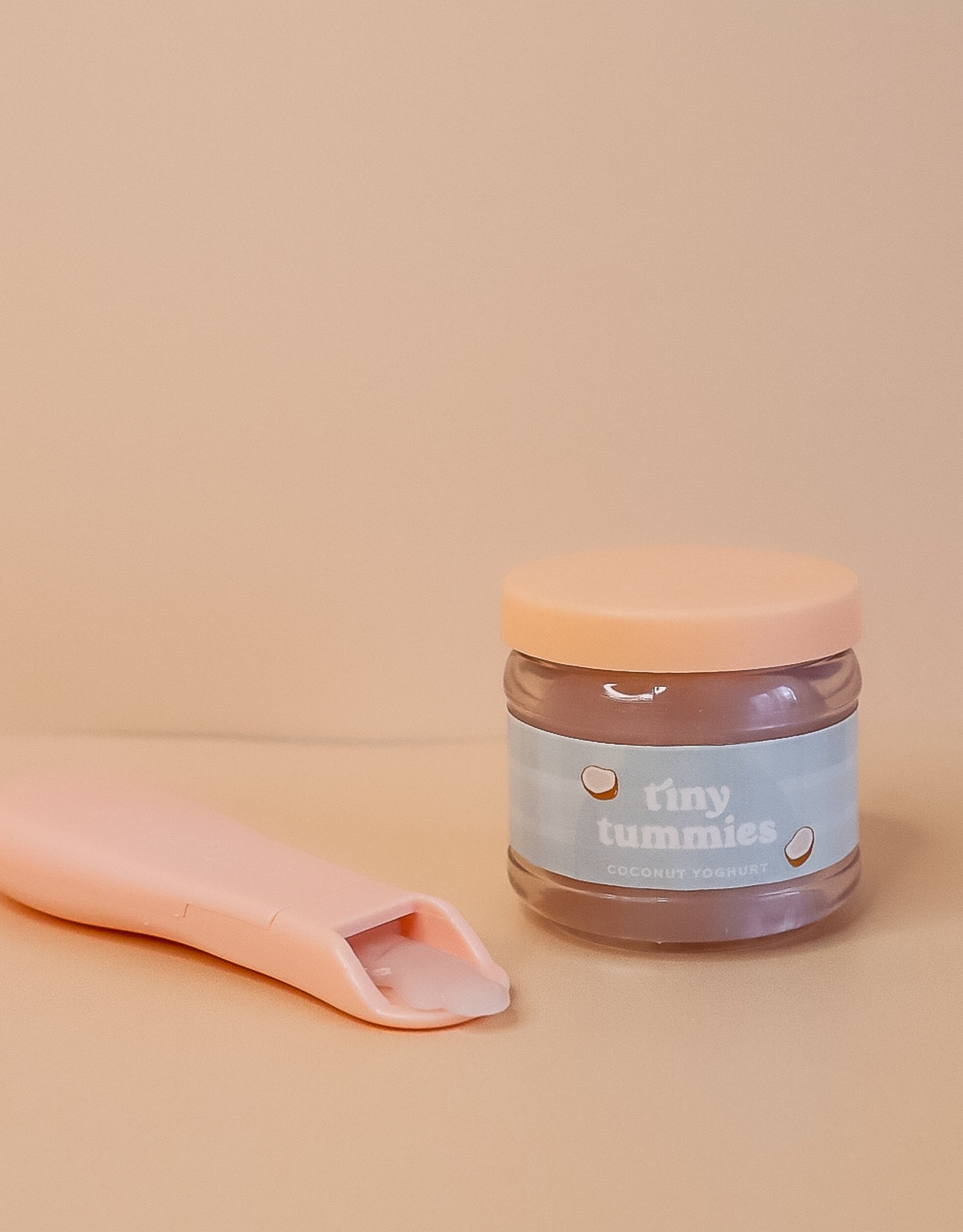 Tiny Tummies puree set for doll - Coconut yogurt - Tiny Harlow