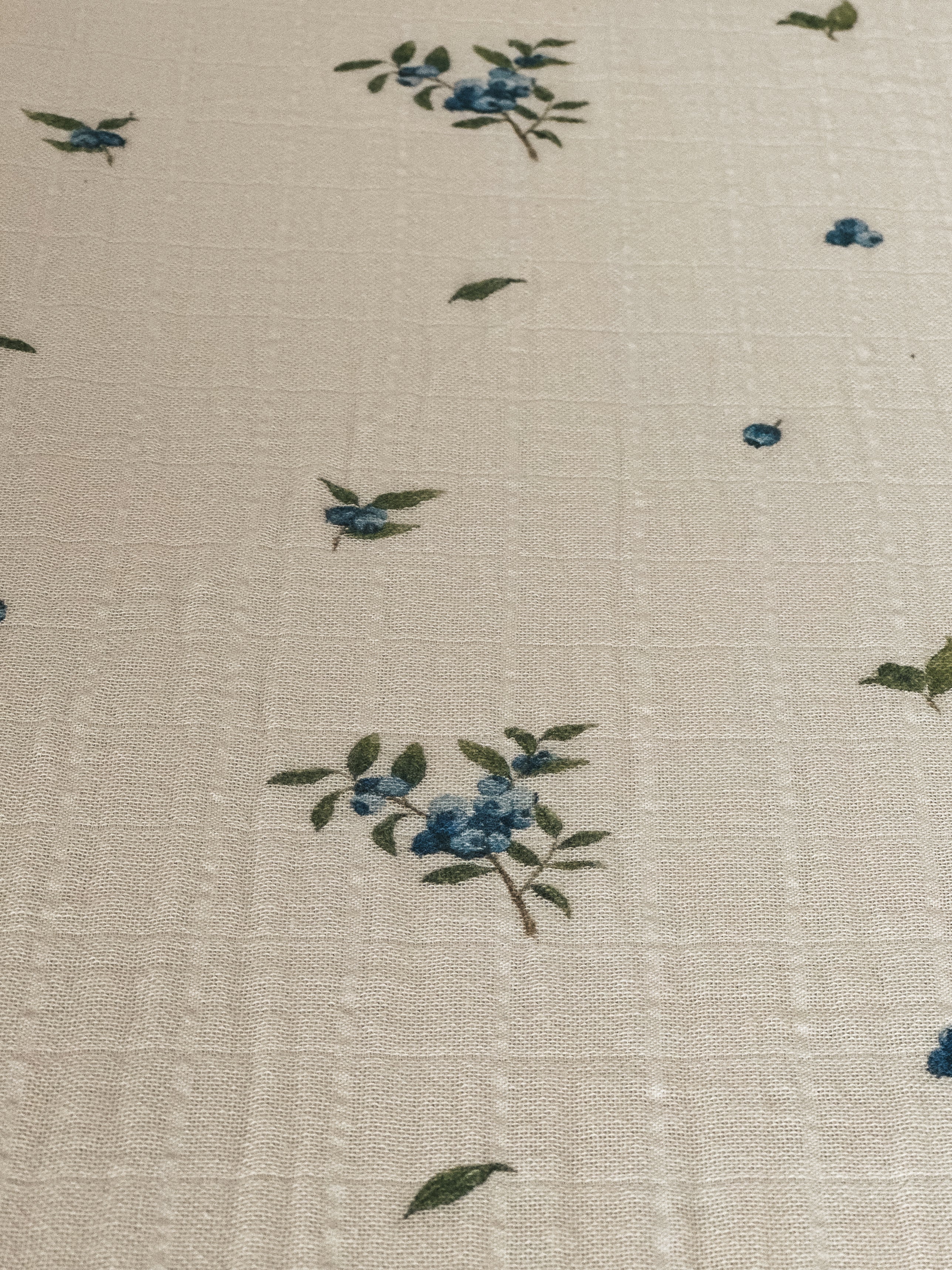 Organic Cotton Muslin Crib Fitted Sheets - Blueberry