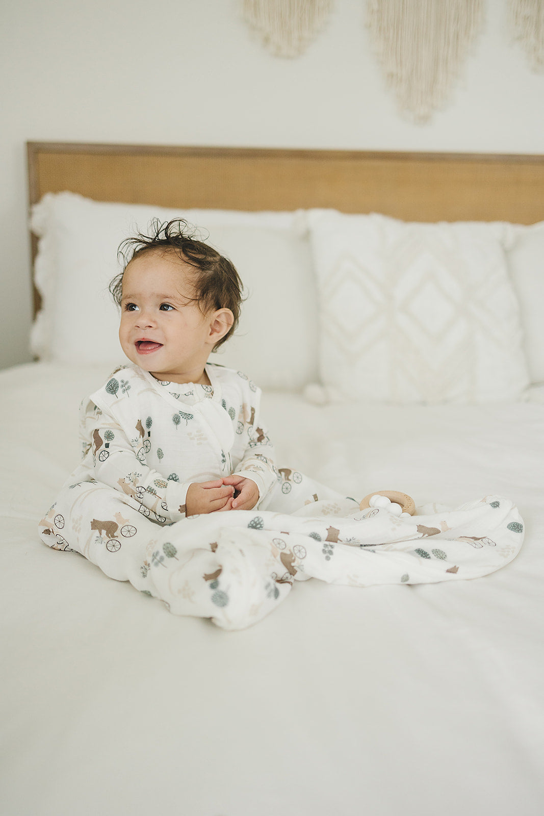 Muslin Lightweight Sleep Bag 0.5 TOG - Bears on Bikes
