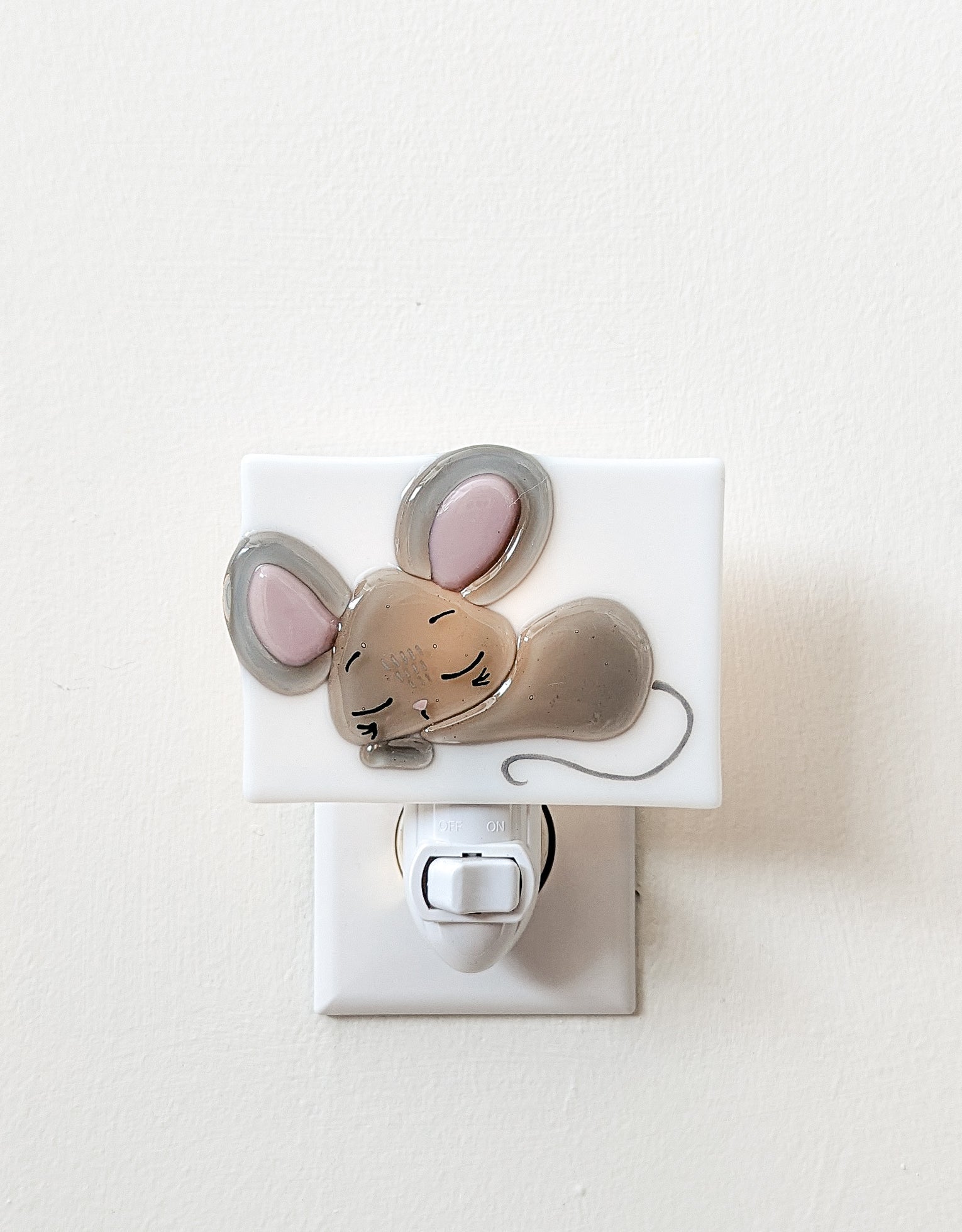 Night light - Mouse - Simon - Veille sur toi