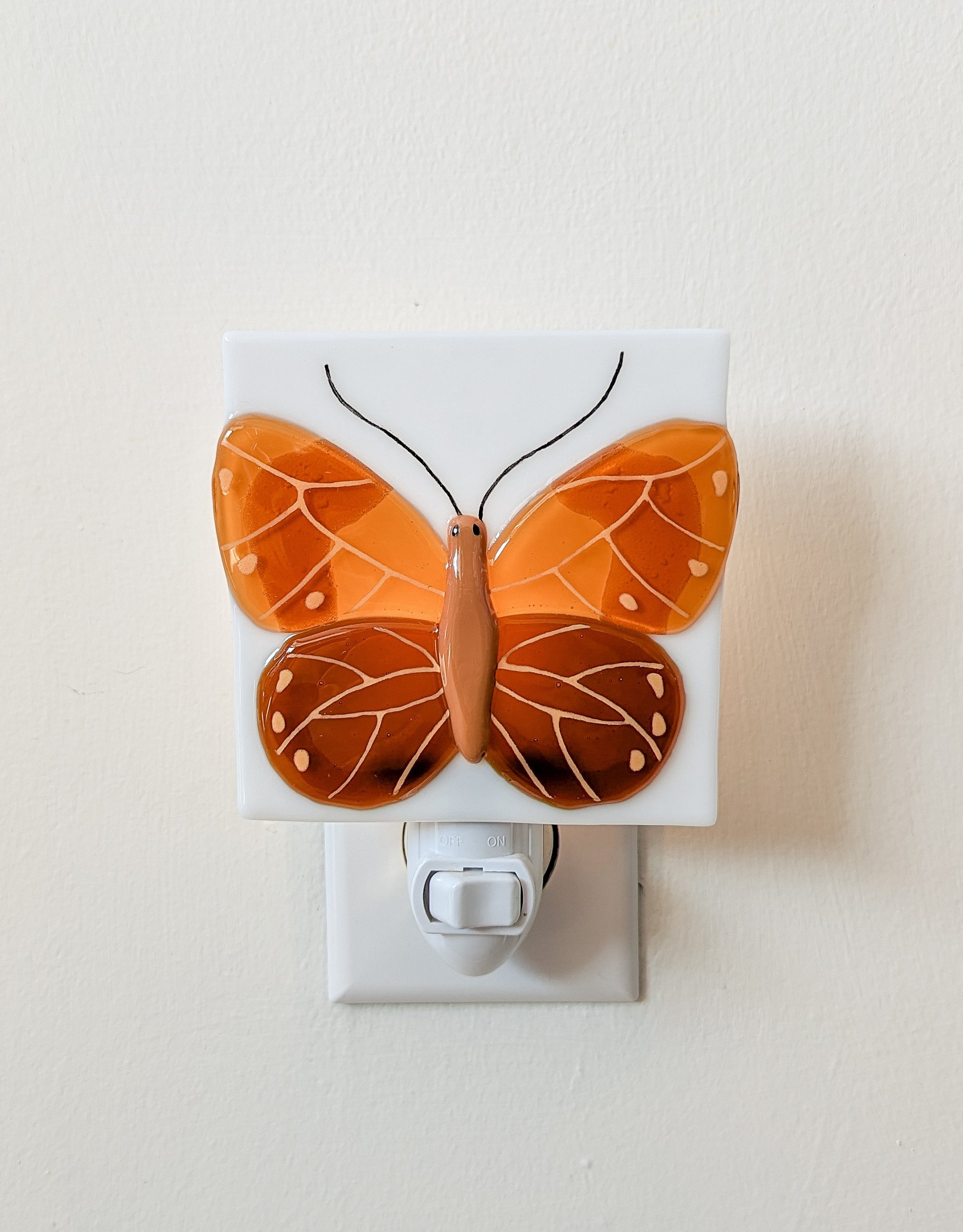 Night Light - The flock of butterflies - Orange - Veille sur toi