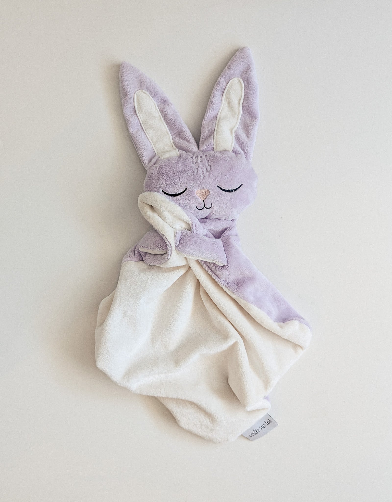 Bunny Baby blankie - Sleeping Marguerite Lilas - Veille sur toi