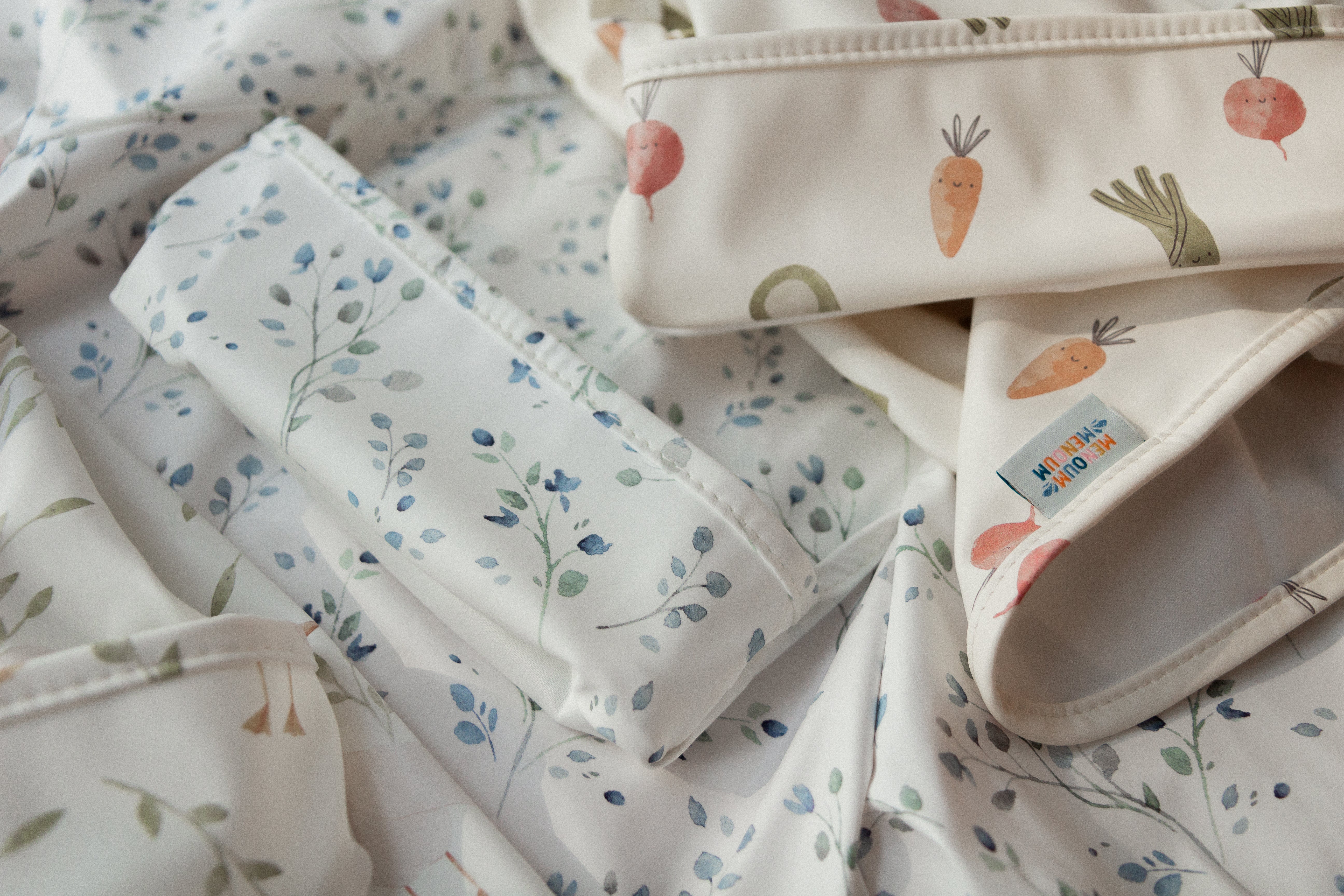 Long-sleeved bib - Geese - Menoum