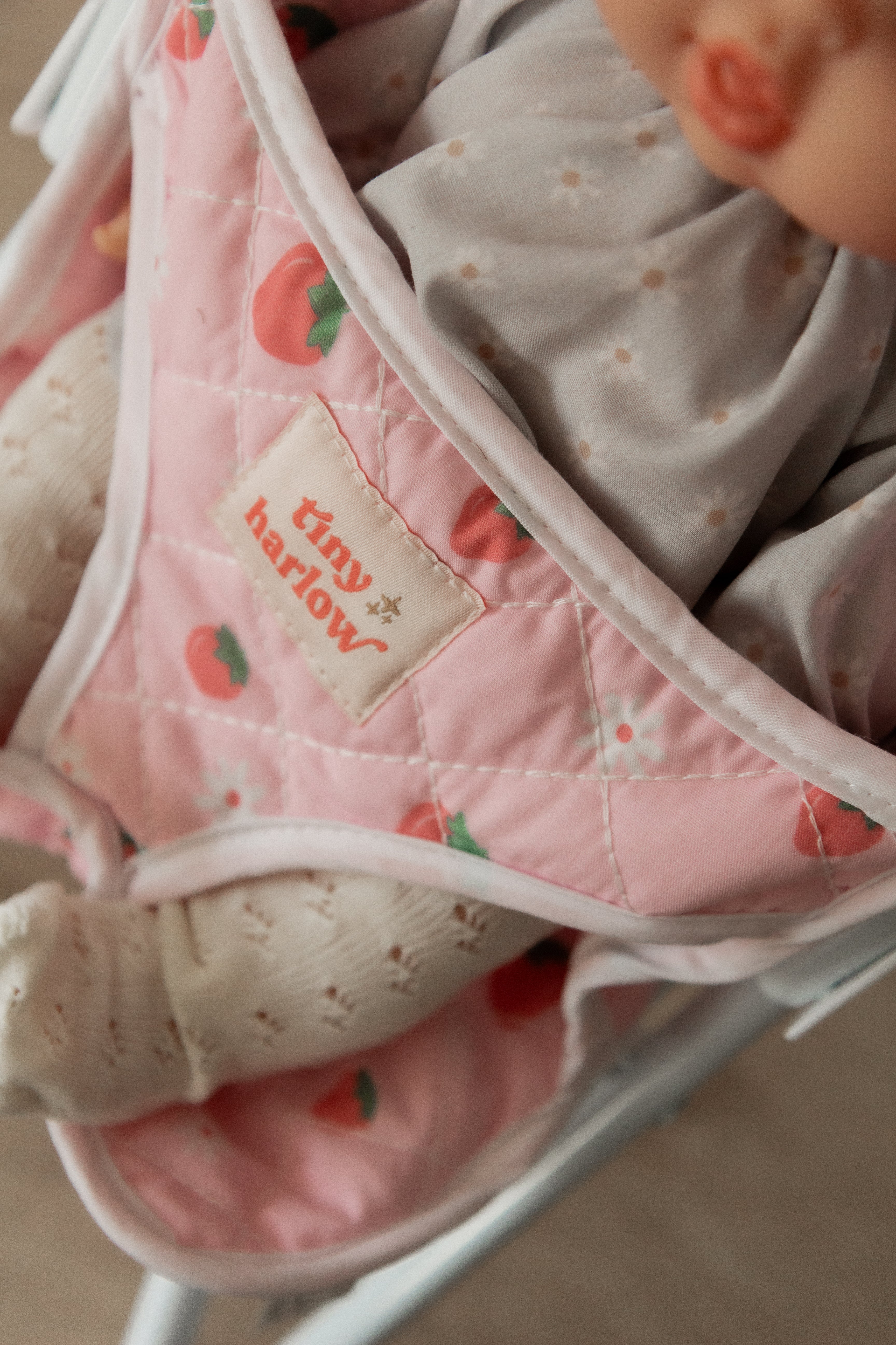 Doll stroller - strawberry - Tiny Harlow