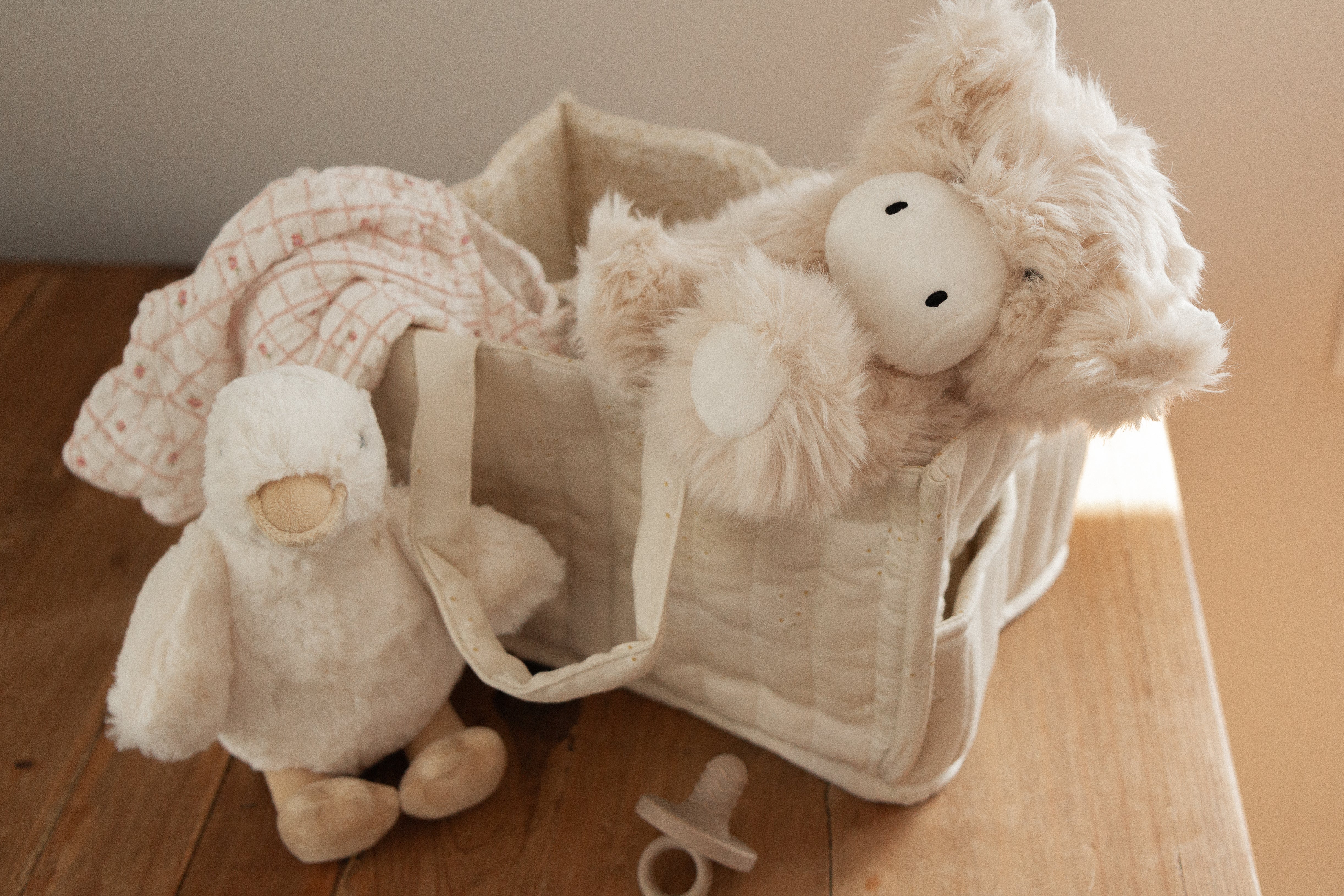 Plush - Hilda the Highland Cow - Beige - Snuggle Bunnies