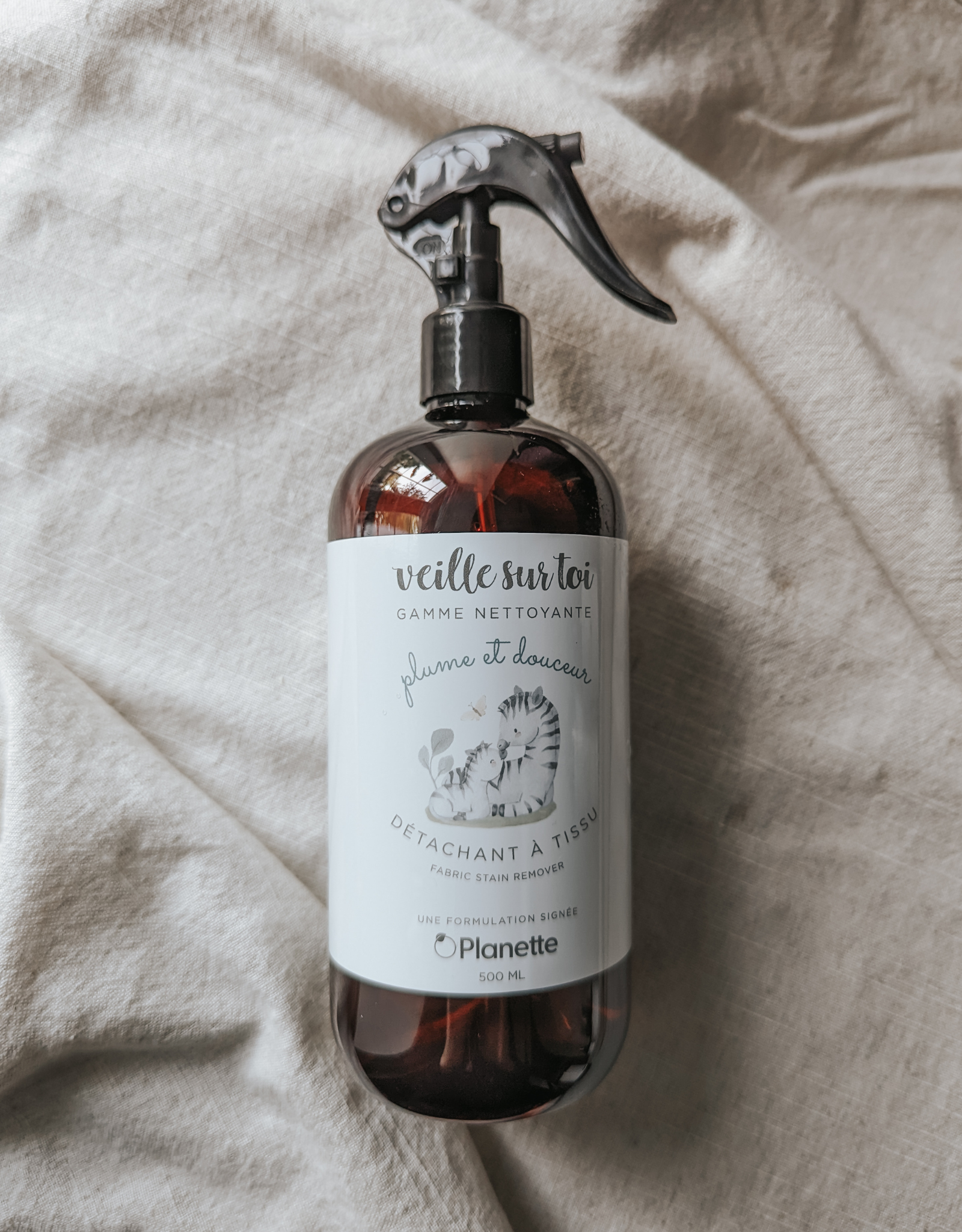 Gamme nettoyante - Détachant à tissu - 500 ml - Veille sur toi & Planette