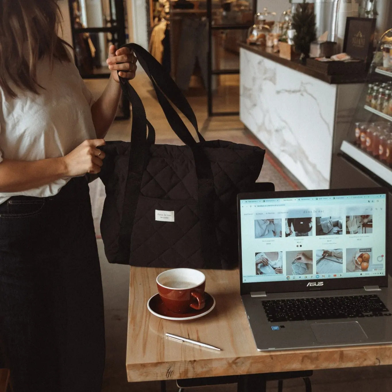 Fourre-tout matelassé pour le quotidien Dans Le Sac