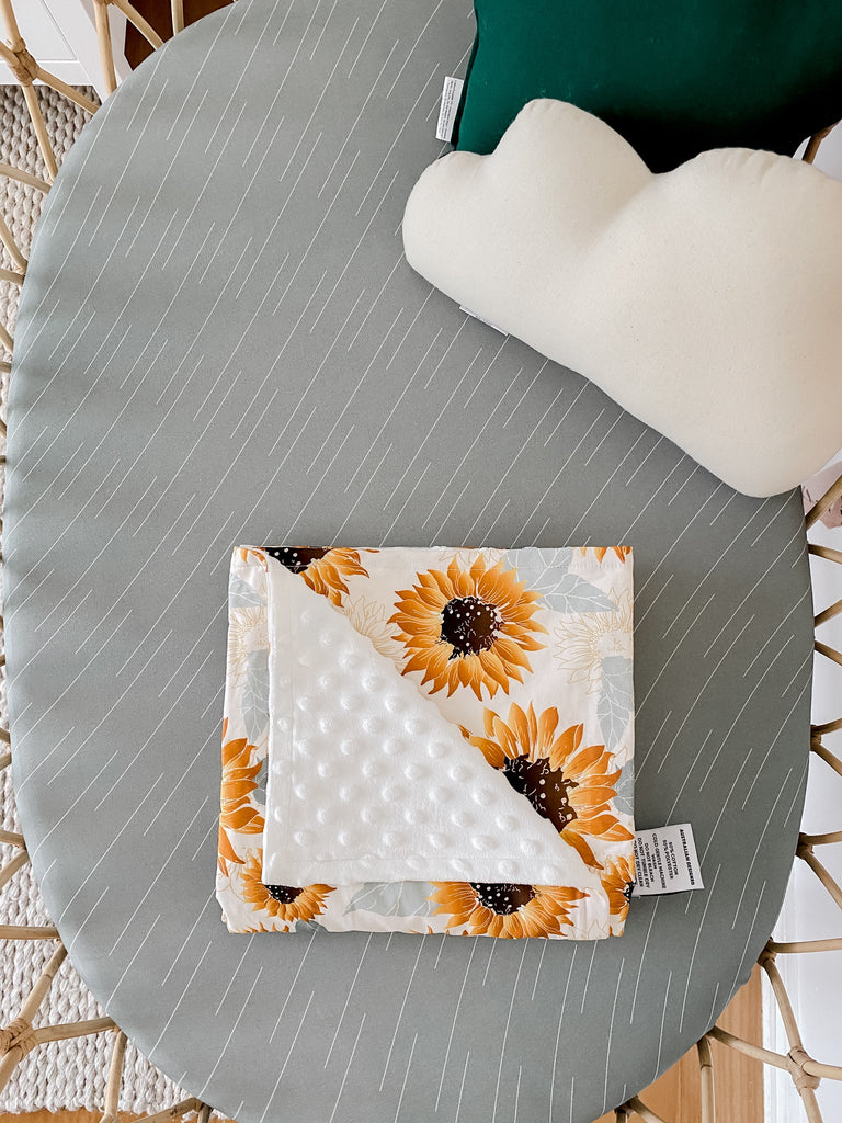 Sunflowers Minky Blanket / Couverture